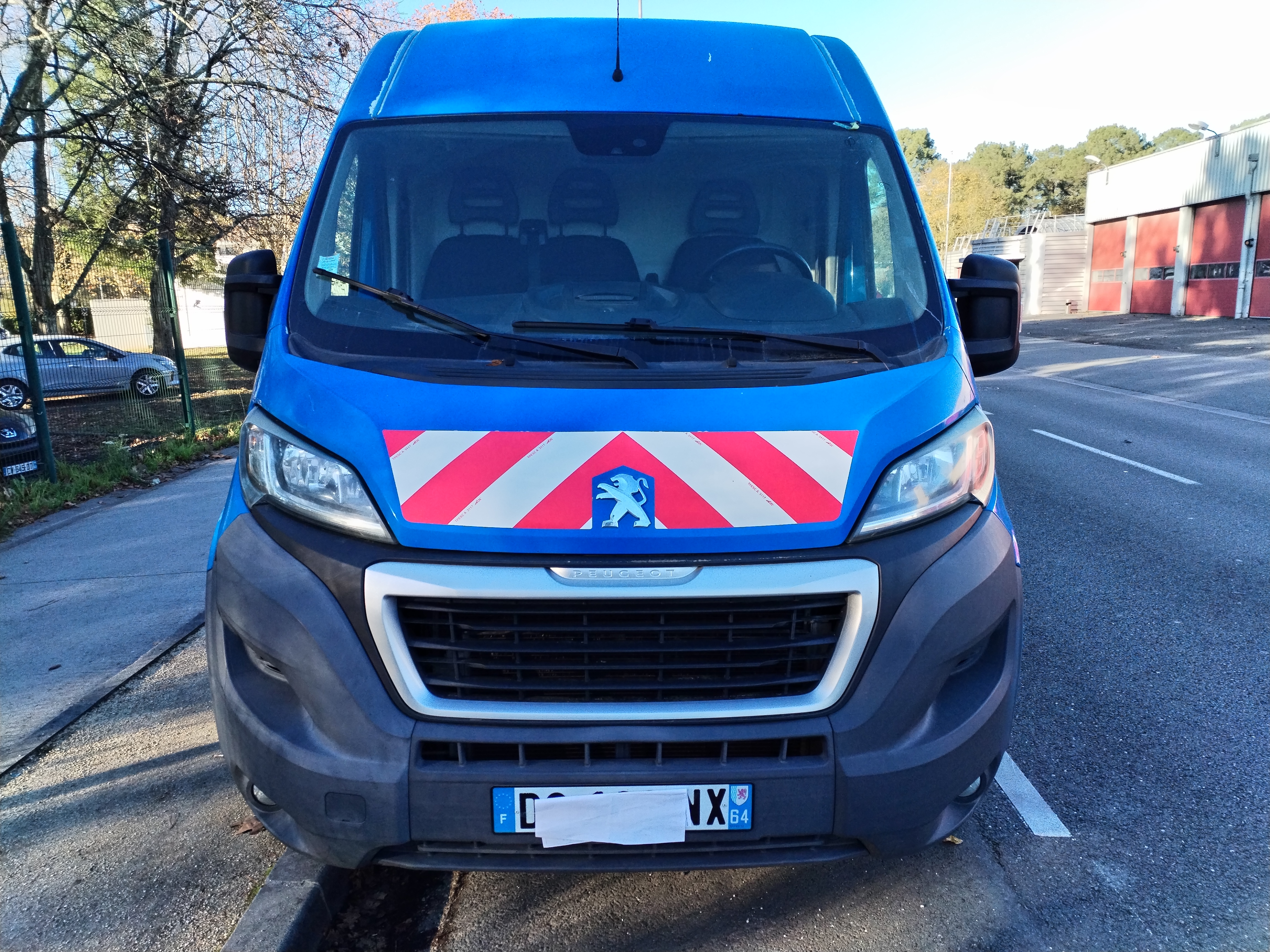 Peugeot Boxer 2015 disponible à Talence